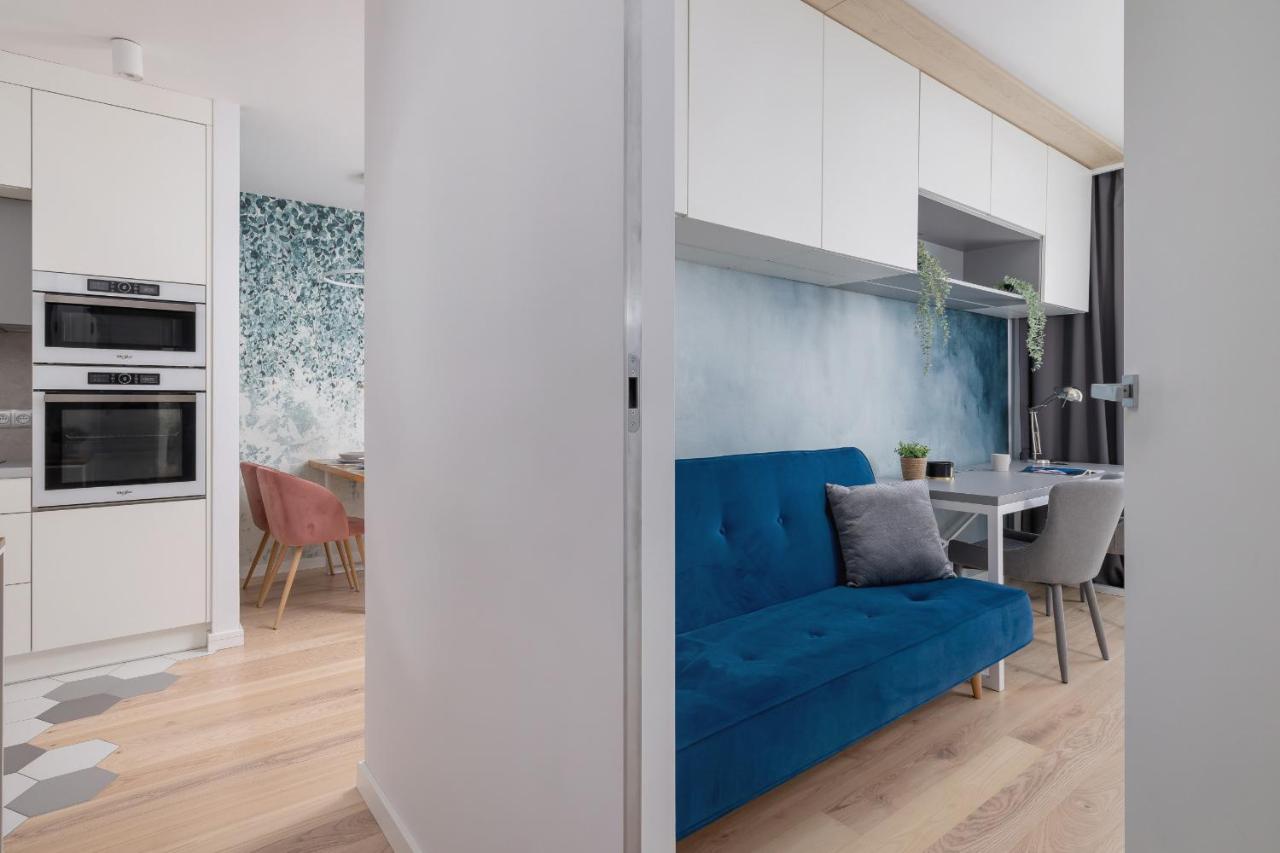 Vetulaniego Apartment With Air Conditioning & Parking By Renters Prestige Cracovia Exterior foto